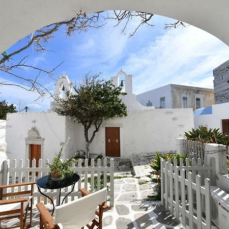 Kastro Cozy Guesthouse Páros Dış mekan fotoğraf